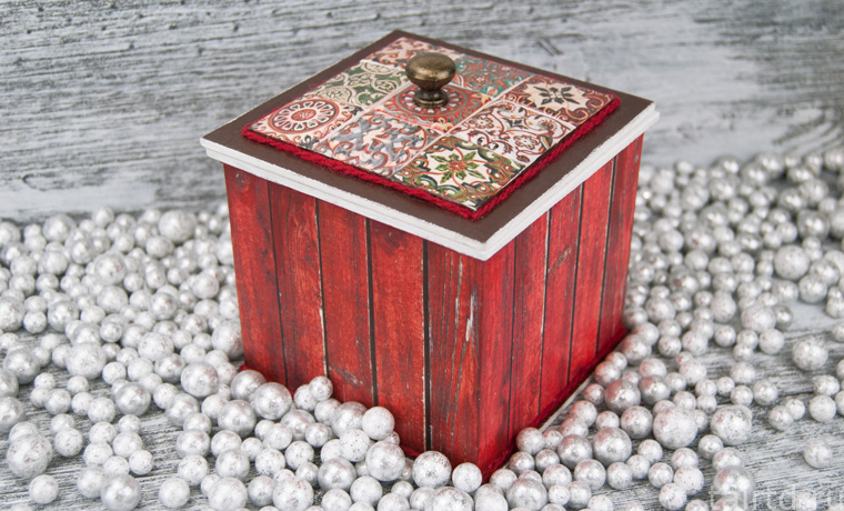 Декупаж новогоднего короба для сладостей Декупаж новогоднего короба для сладостей