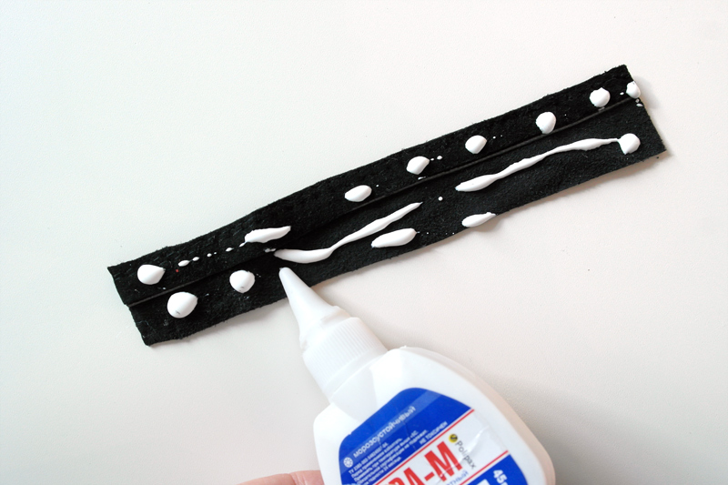 Акрил и кожа Акрил и кожа