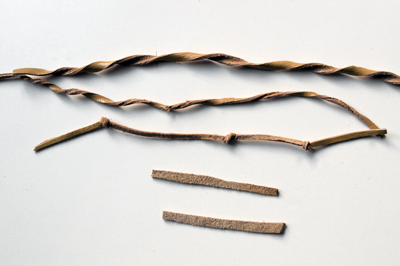 Акрил и кожа Акрил и кожа